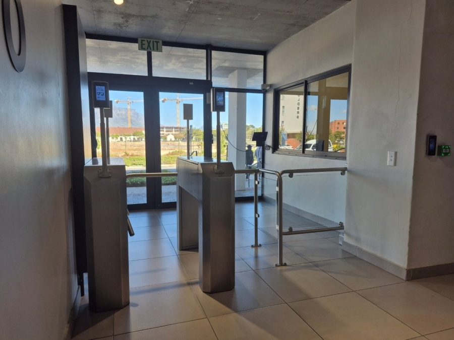 To Let 1 Bedroom Property for Rent in Pinelands Western Cape